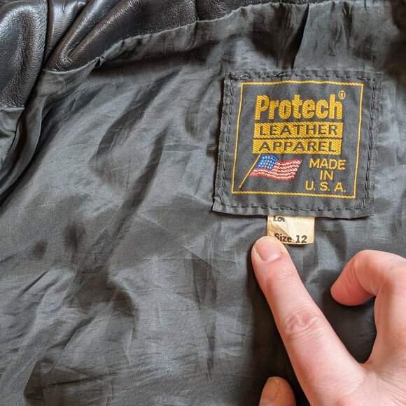 Vtg. 90s Leather Moto Jacket by PROTECH LEATHER APPAREL Made in USA - Picture 3 of 16